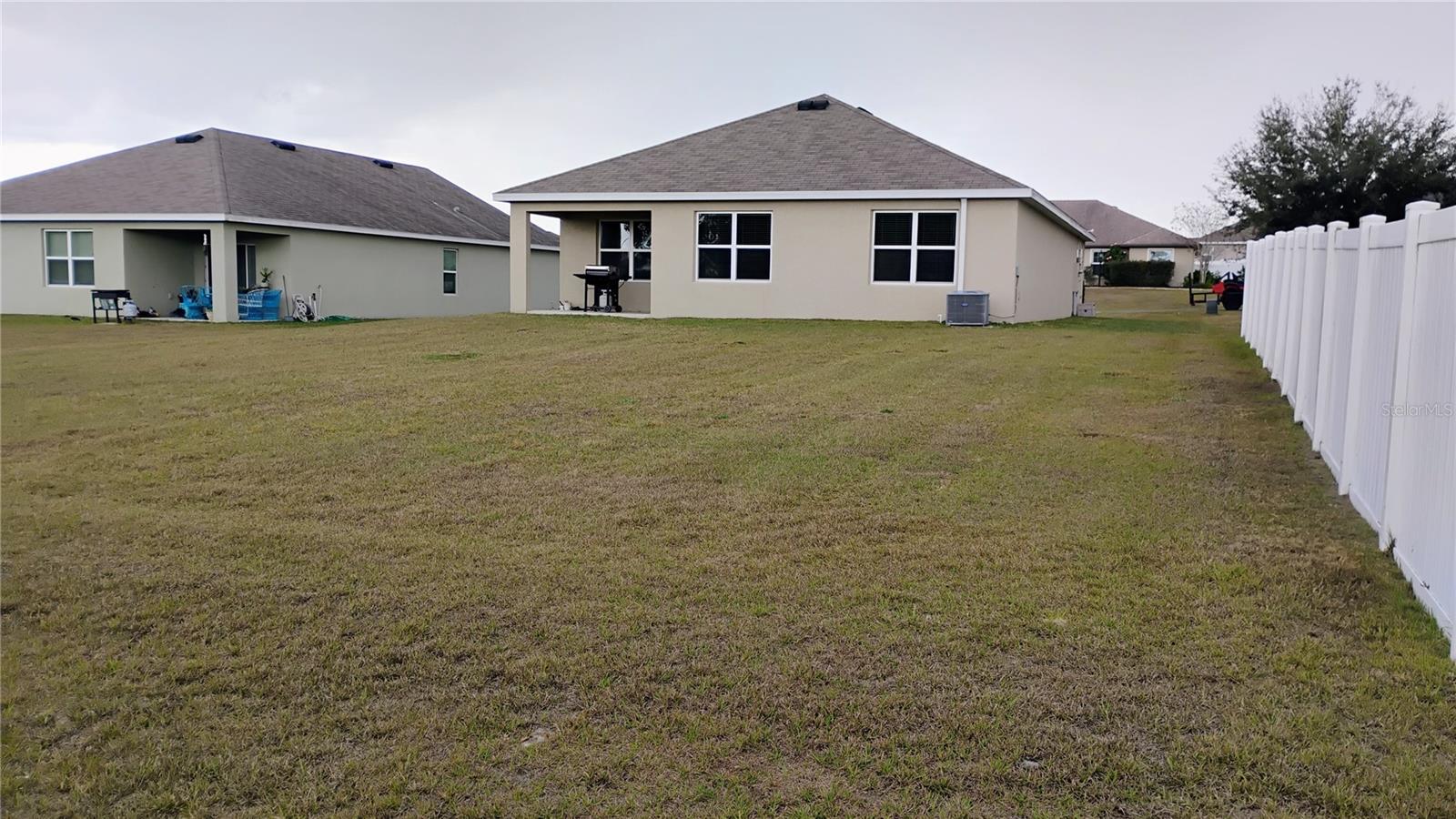 HIGH RDG VILLAGE - Residential