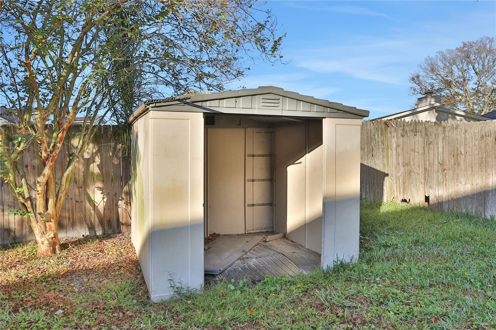 ARBOR POINTE - Residential Lease