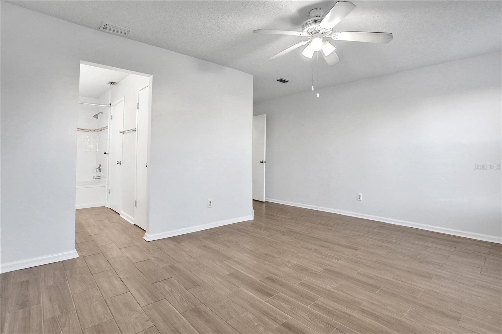 ARBOR POINTE - Residential Lease