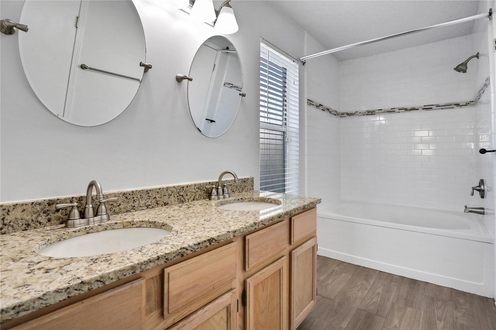 ARBOR POINTE - Residential Lease