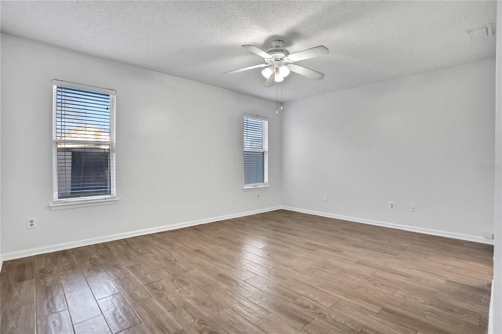 ARBOR POINTE - Residential Lease