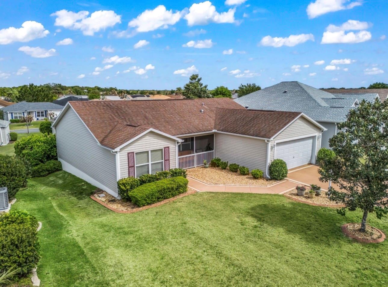 2427 TAMARIND GROVE RUN