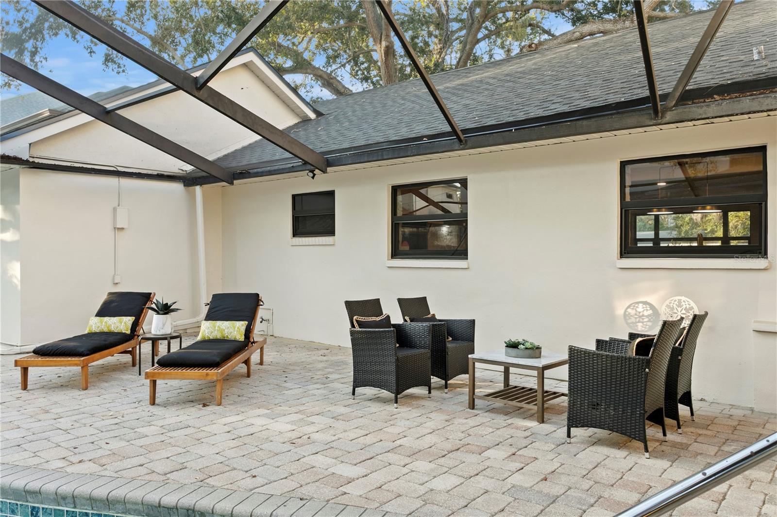 SUNSET PARK - Residential