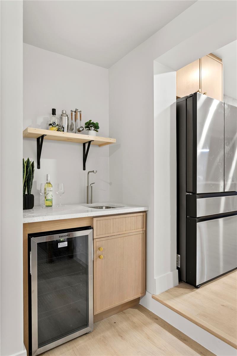 SUNSET PARK - Residential