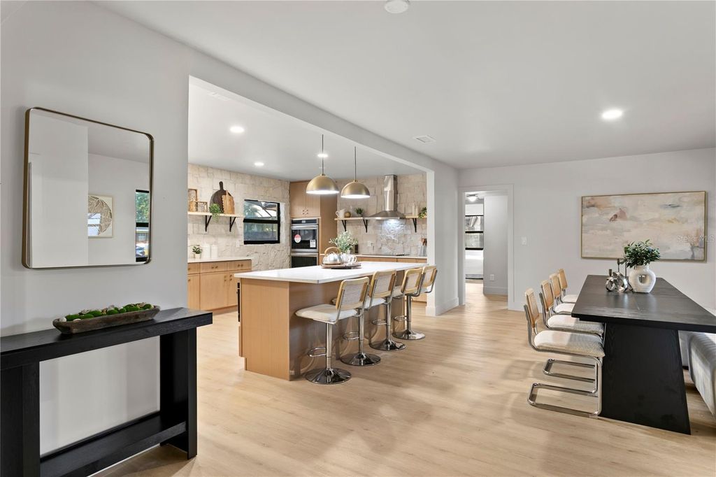 Photo of 4504 W Lamb Avenue, Tampa, FL 33629 (MLS # TB8445478)