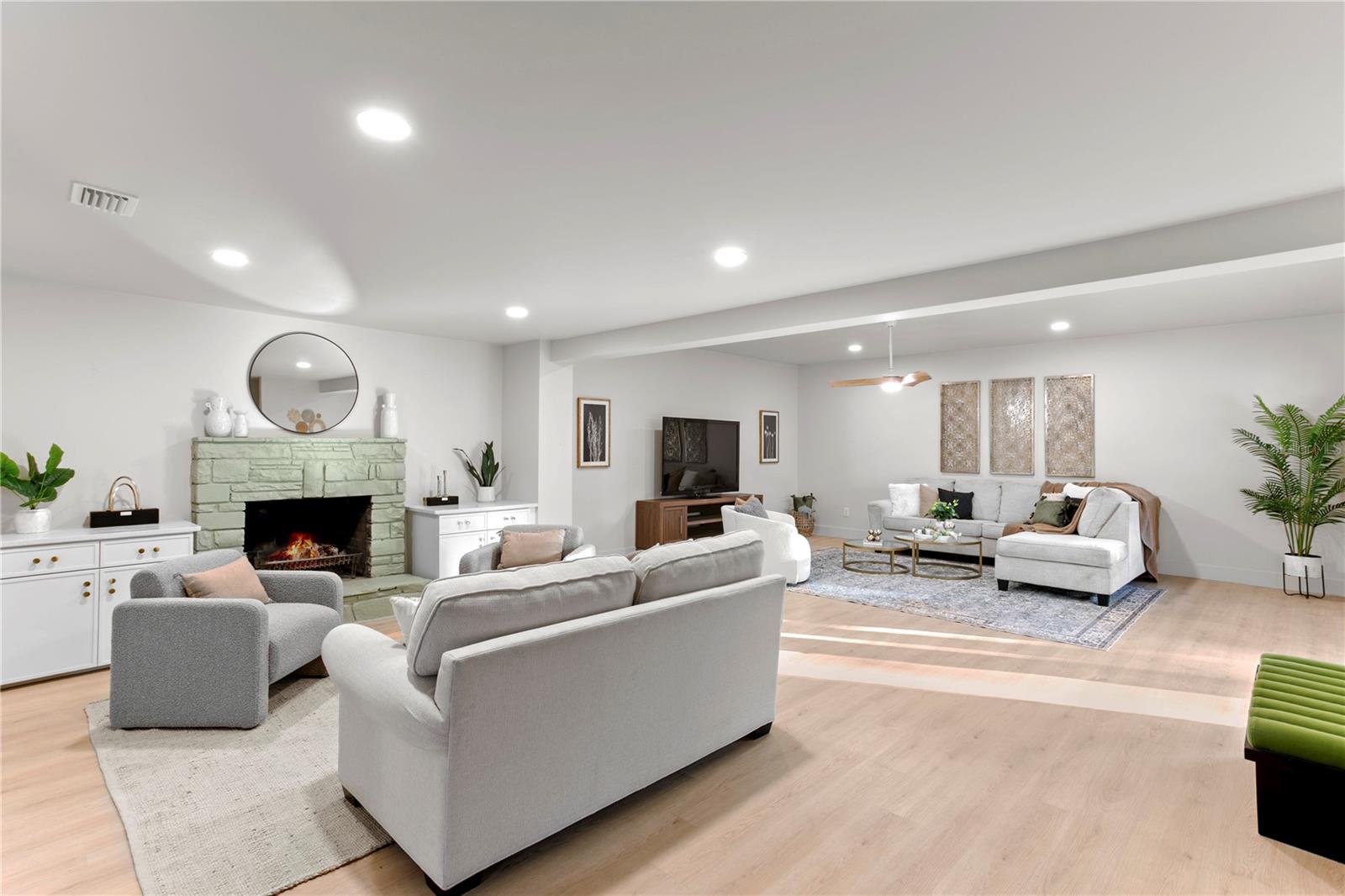 SUNSET PARK - Residential