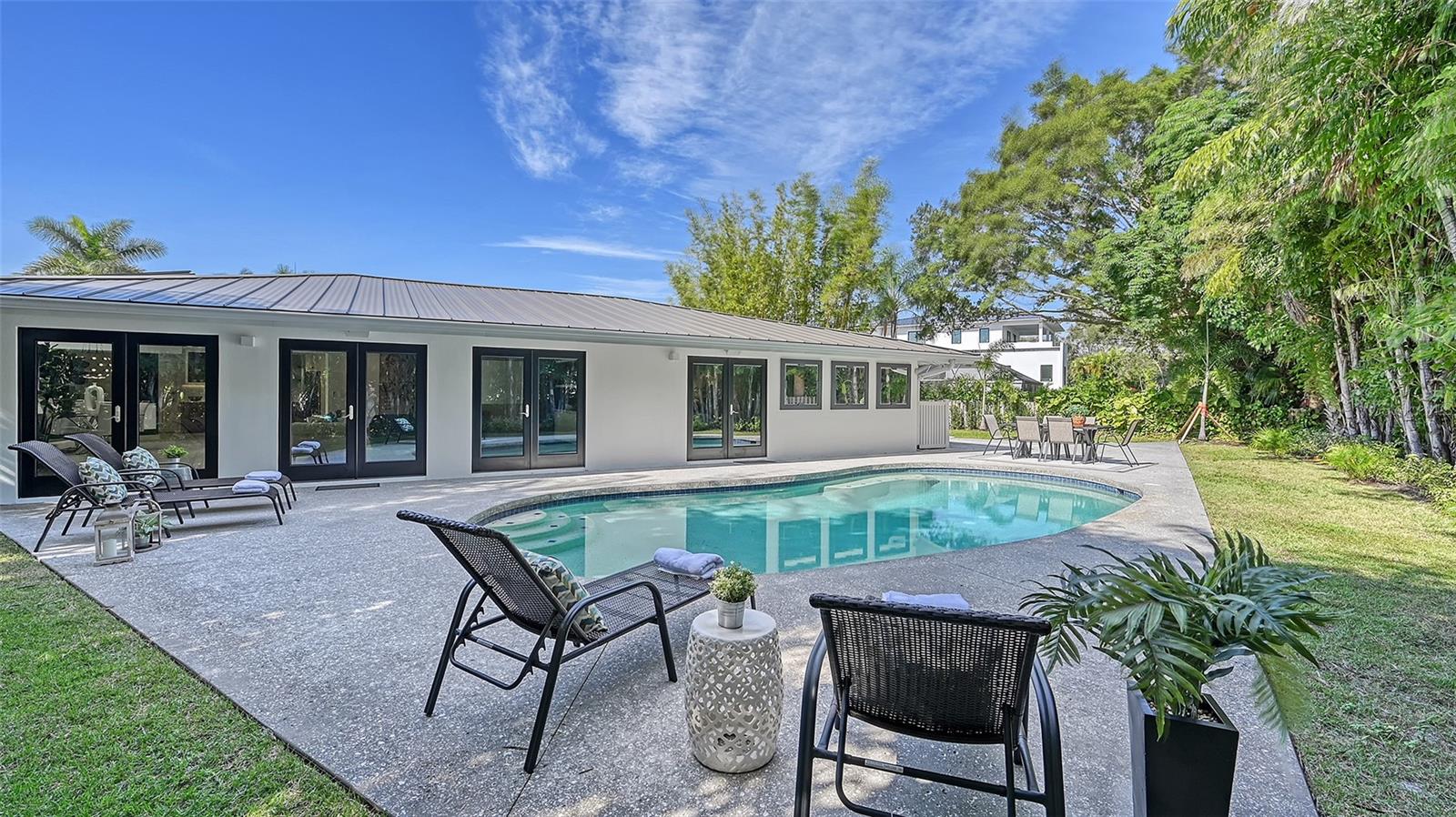 BIRD KEY SUB - Residential