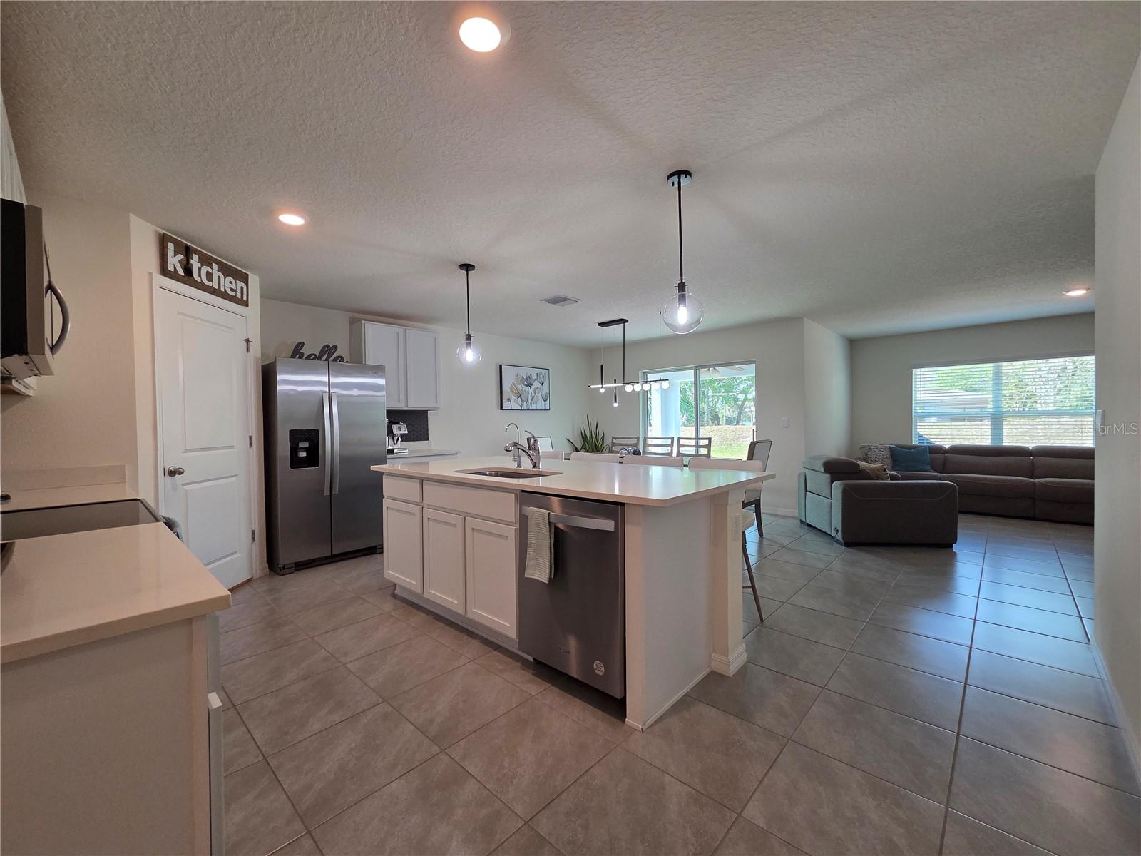 SPRING HILL - Residential