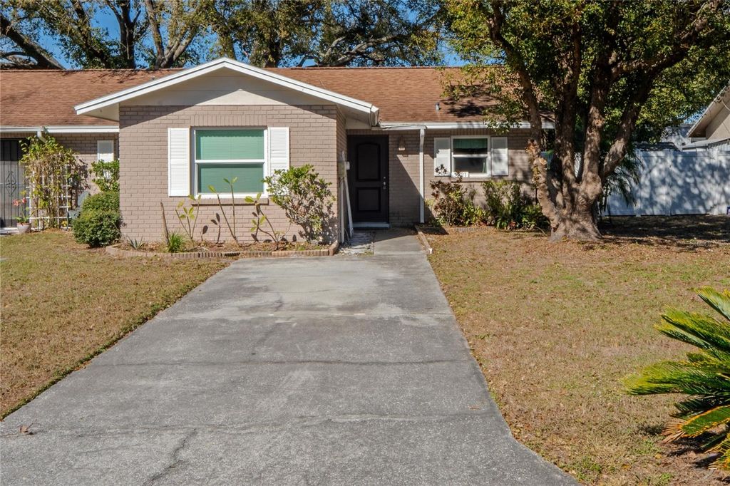 Photo of 5121 Lesher Court, Tampa, FL 33624 (MLS # W7880837)
