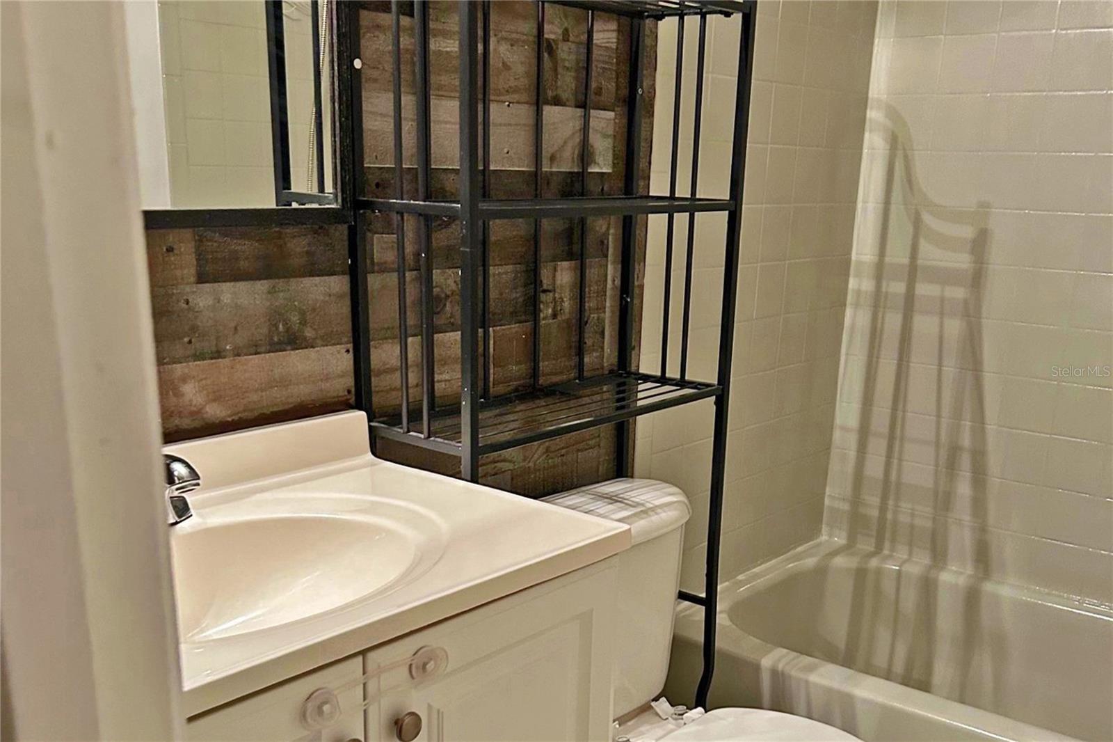 LOWELL VILLAGE - Residential