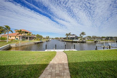 A home in PUNTA GORDA