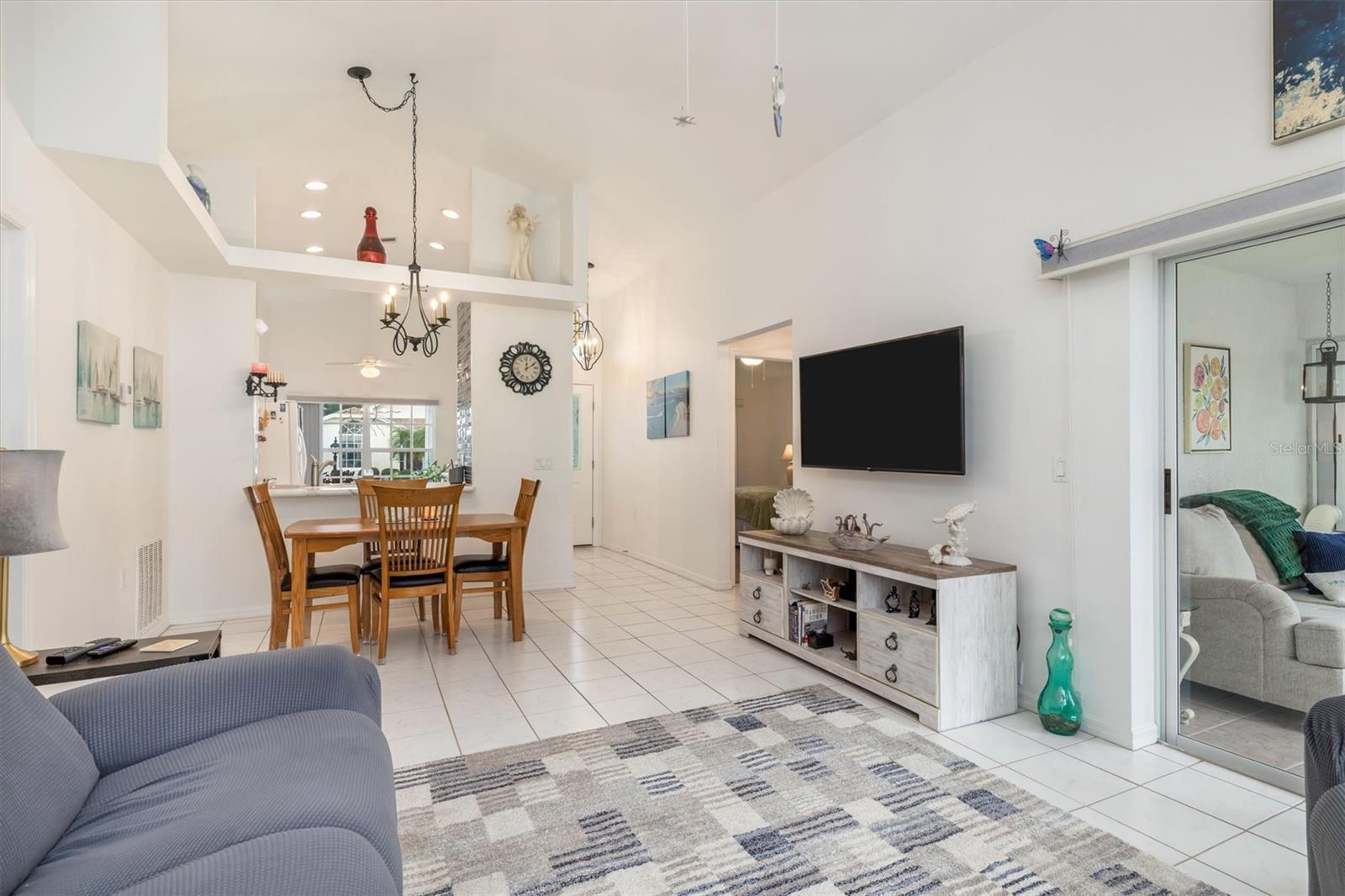 KINGS GATE - Residential