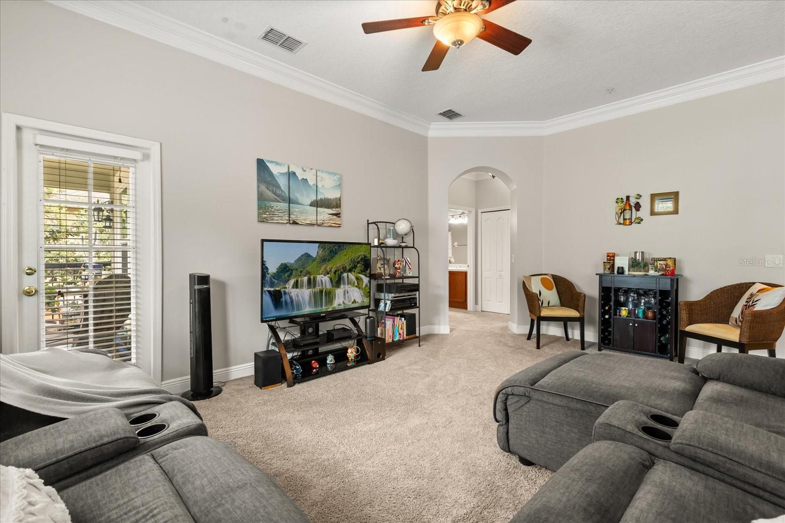 OVERLOOK/PARKSIDE CONDO - Residential