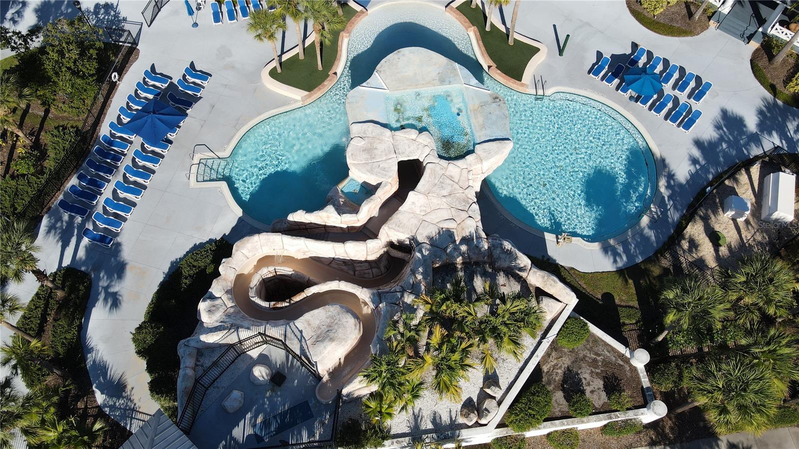 LUXURY CONDO AT FISHHAWK RANCH - Residential