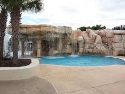 LUXURY CONDO AT FISHHAWK RANCH - Residential