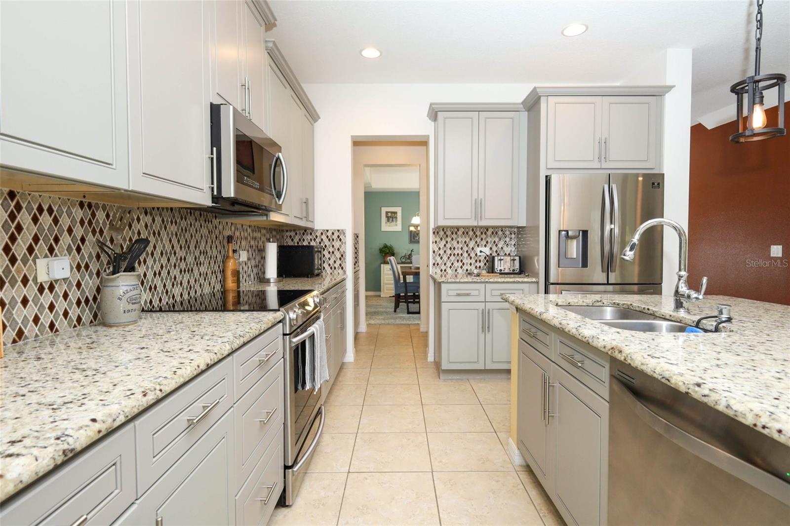 NOVA GROVE - Residential