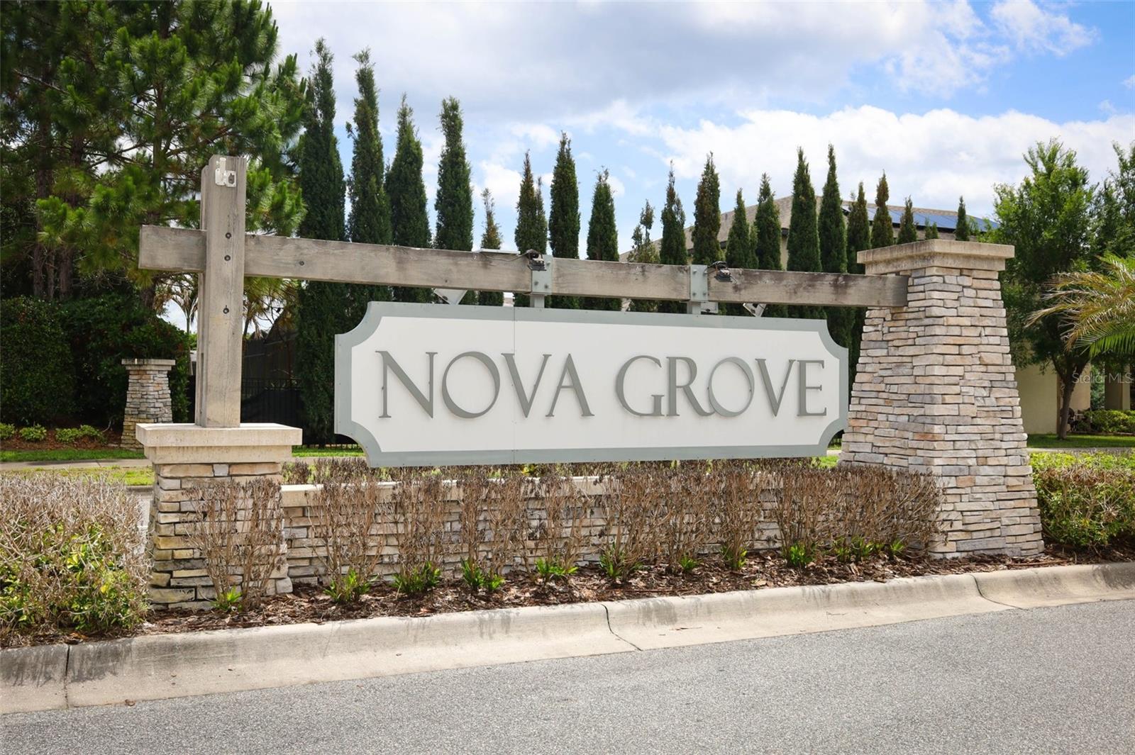 NOVA GROVE - Residential