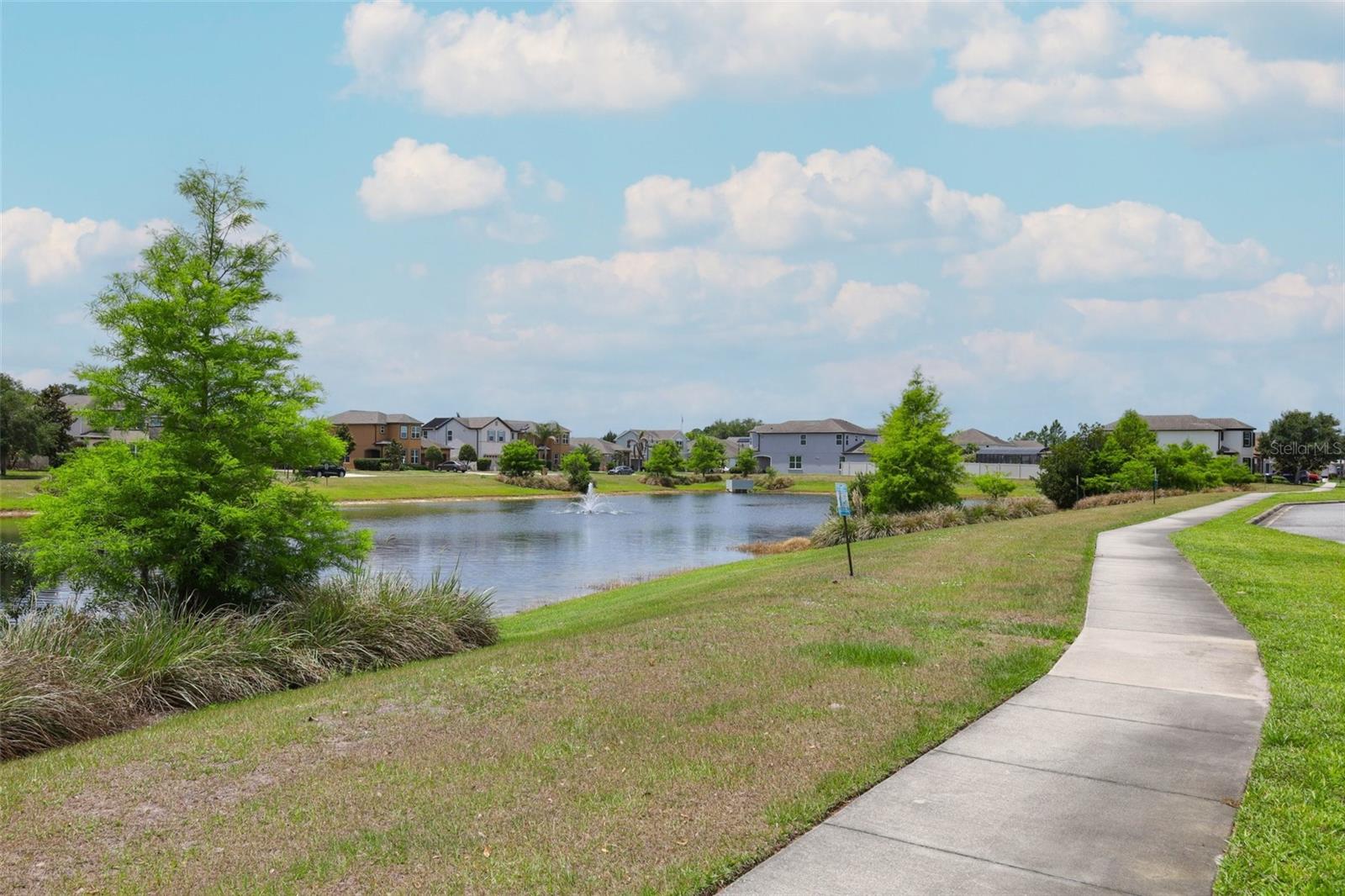 NOVA GROVE - Residential