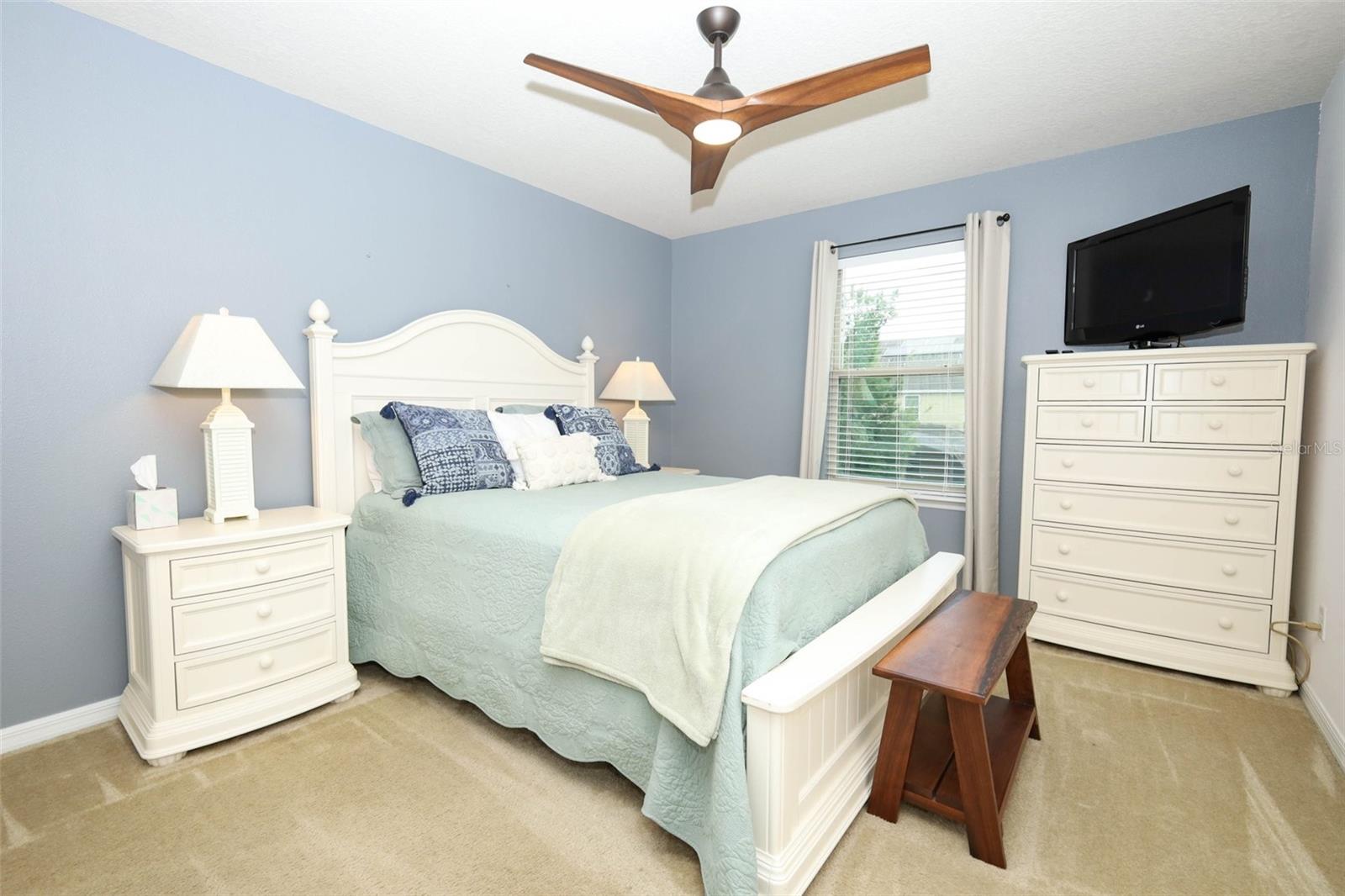 NOVA GROVE - Residential