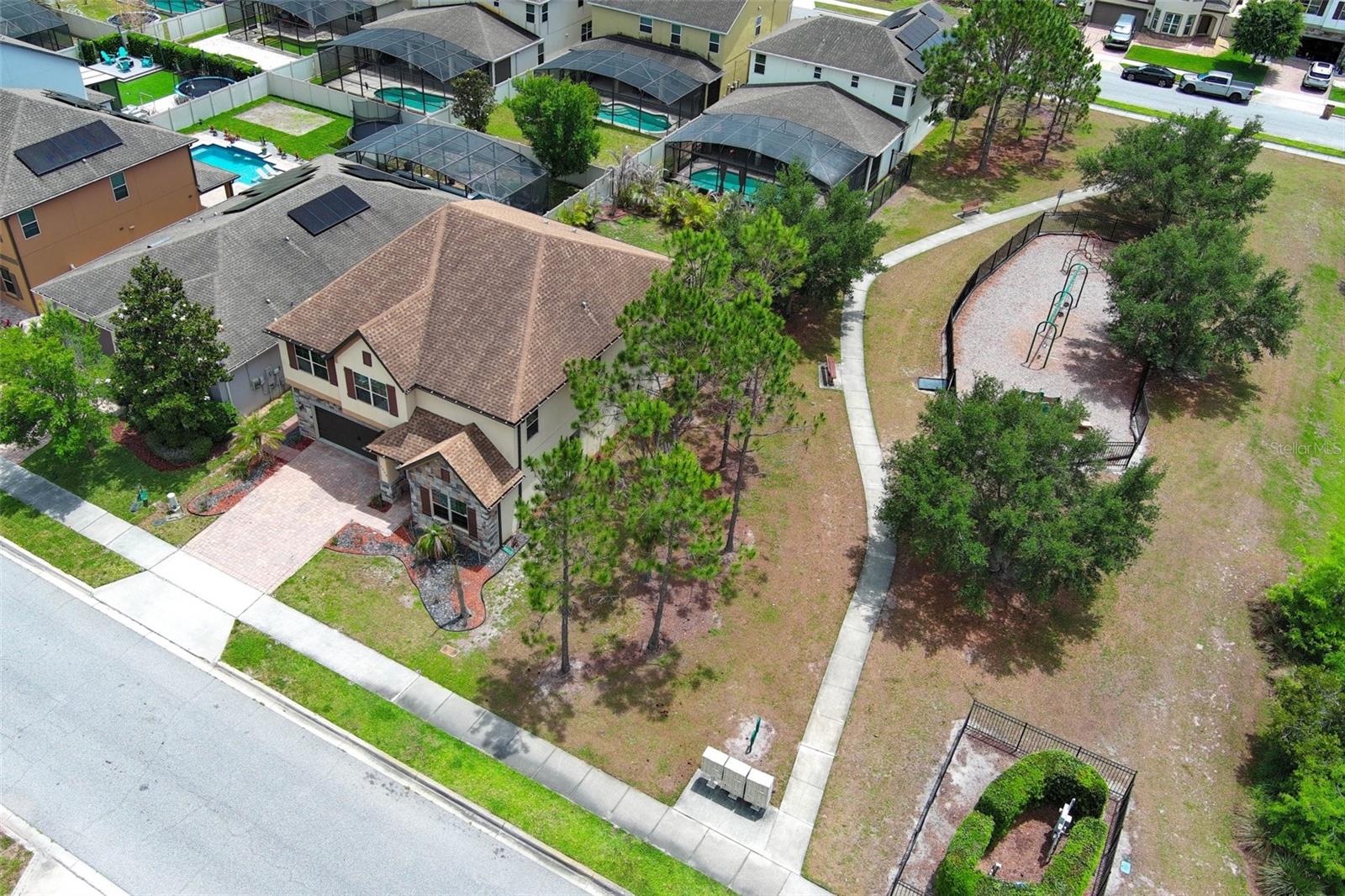 NOVA GROVE - Residential