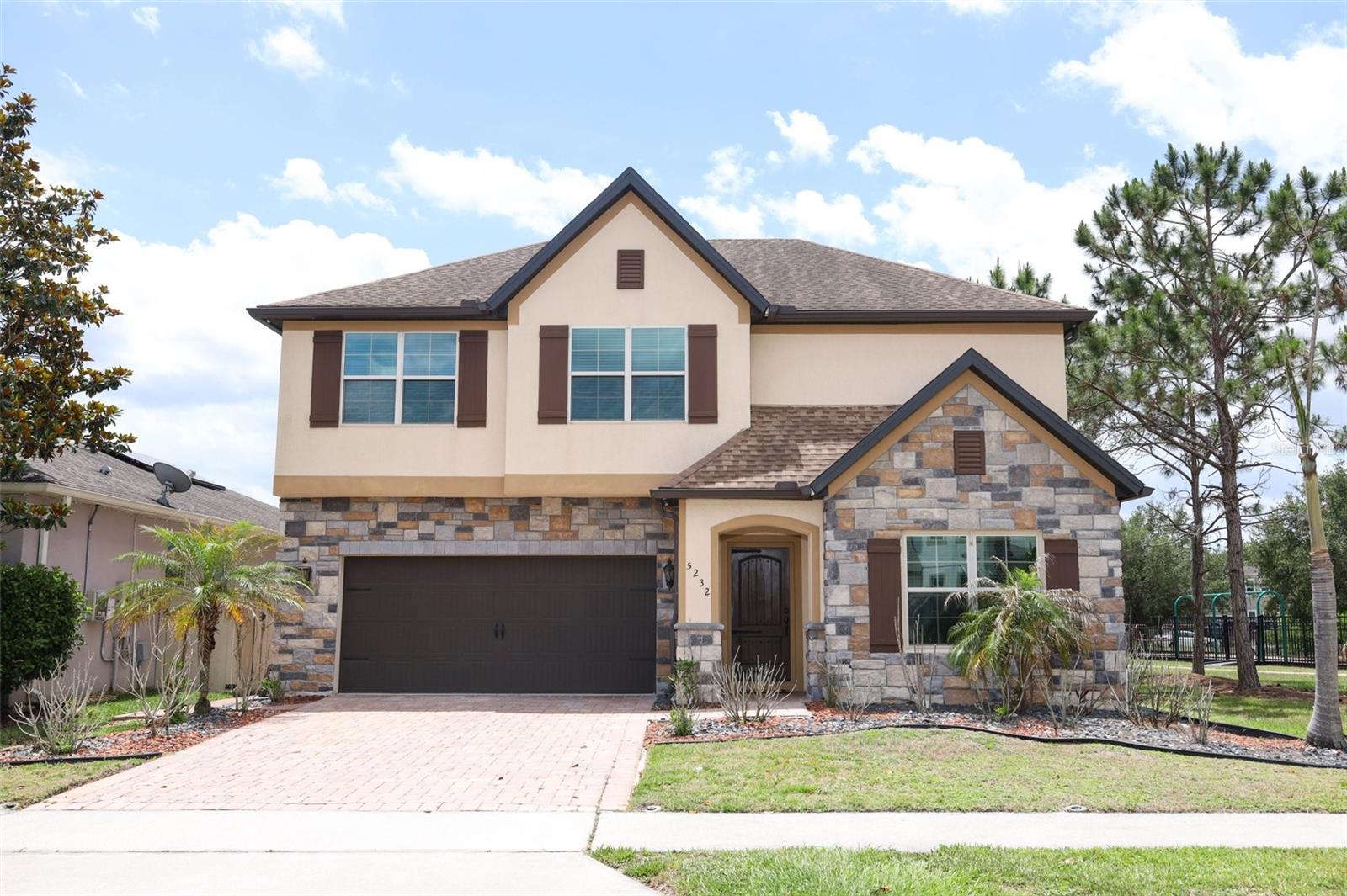 NOVA GROVE - Residential