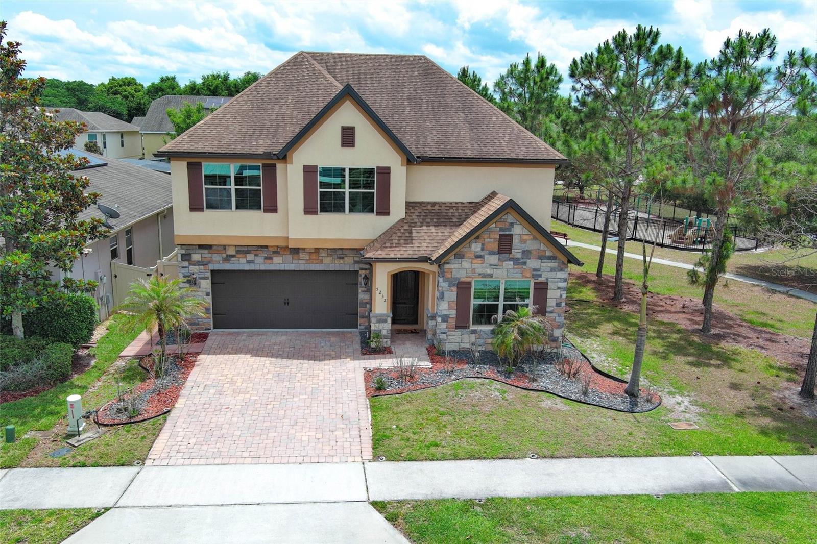 NOVA GROVE - Residential