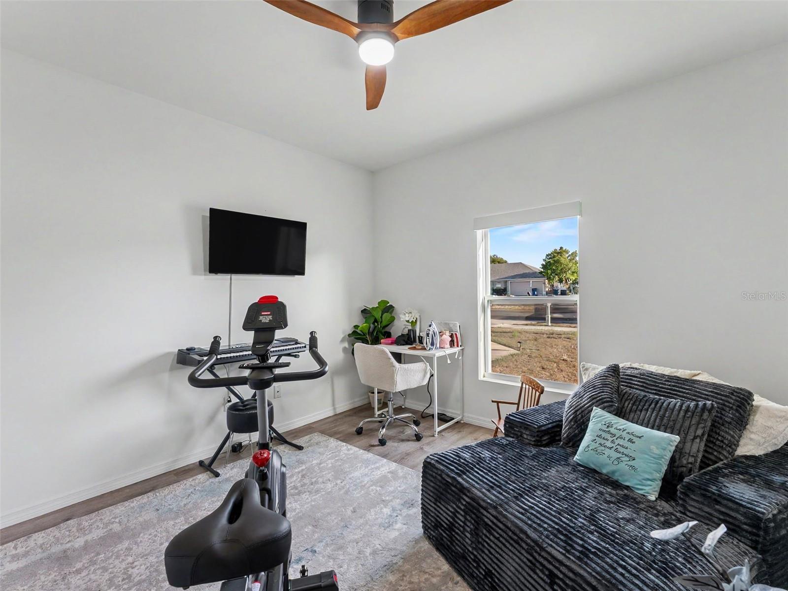 SPRING HILL - Residential