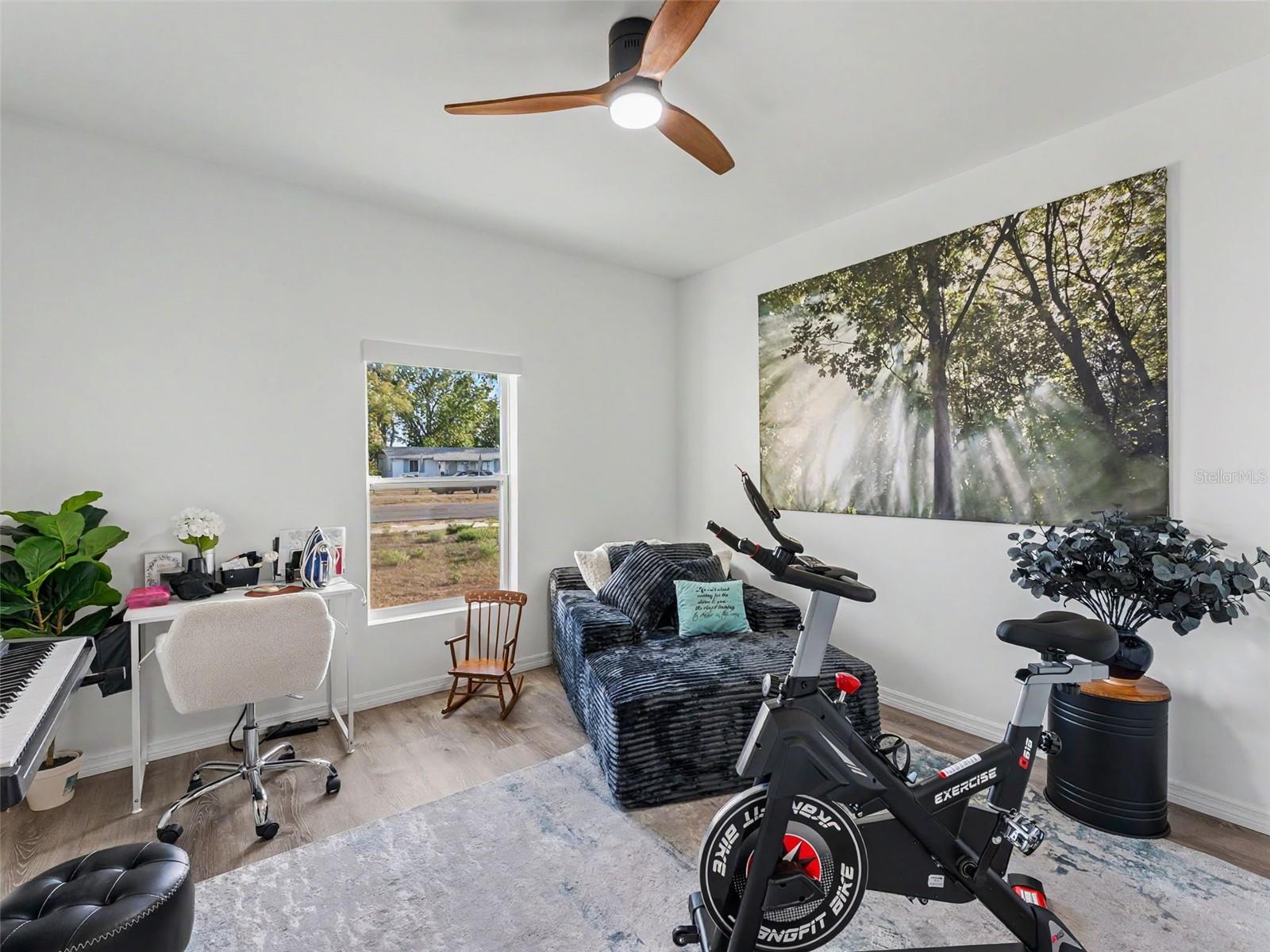SPRING HILL - Residential
