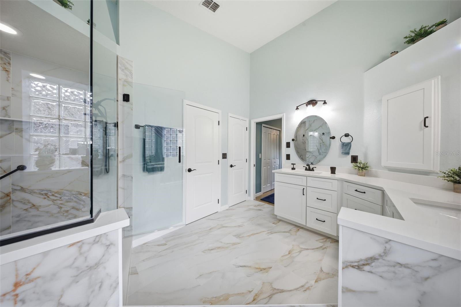 WINDING HOLLOW UNIT 1 - Residential