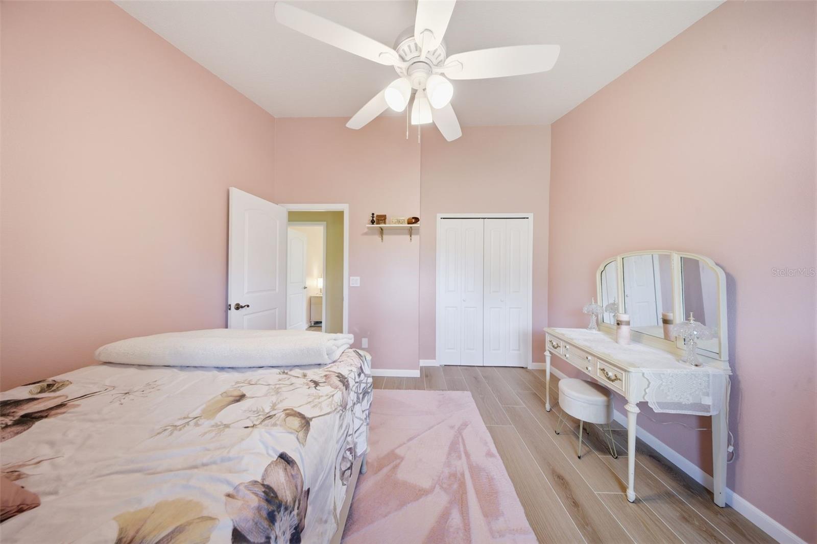 WINDING HOLLOW UNIT 1 - Residential