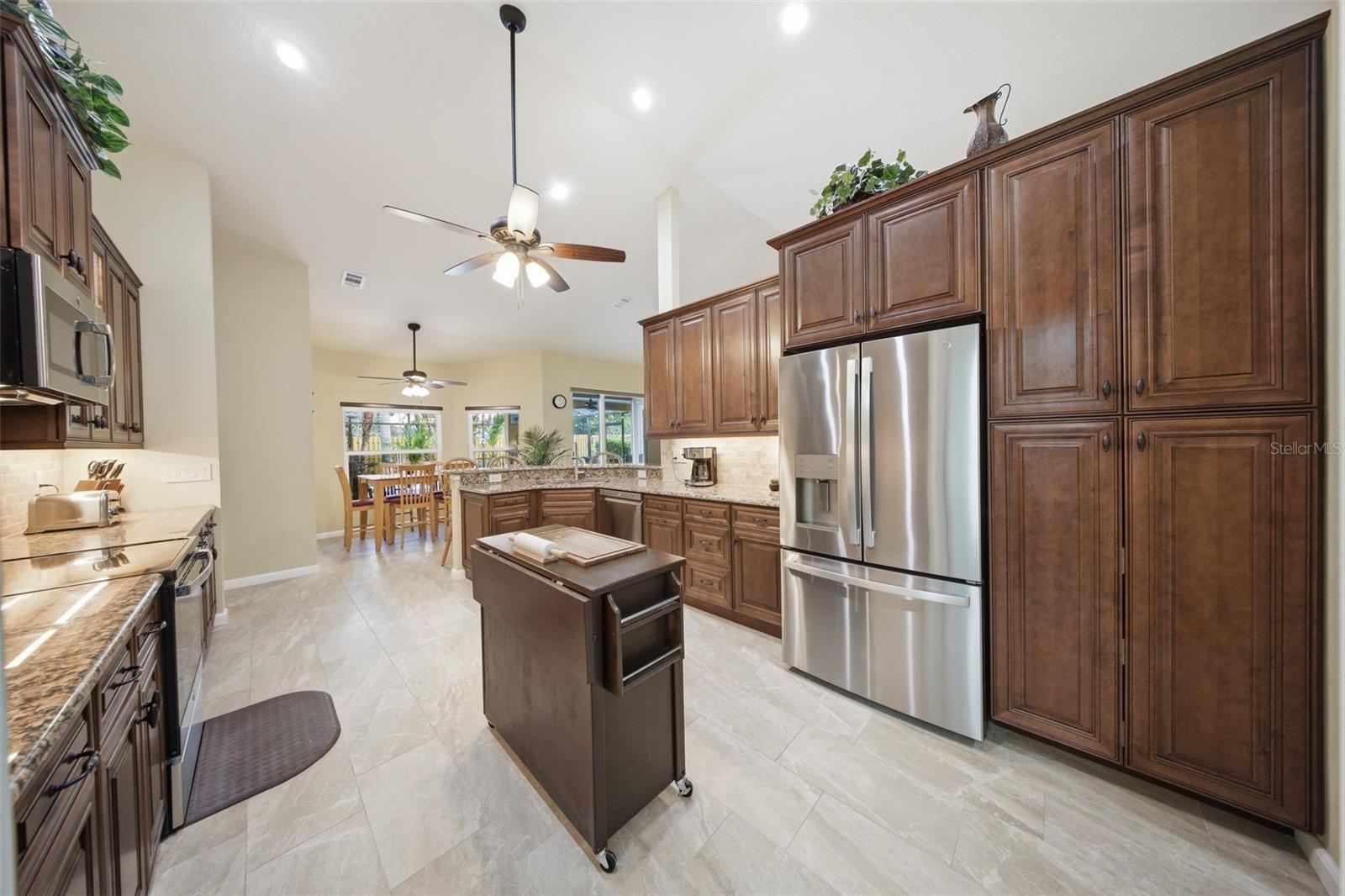 WINDING HOLLOW UNIT 1 - Residential