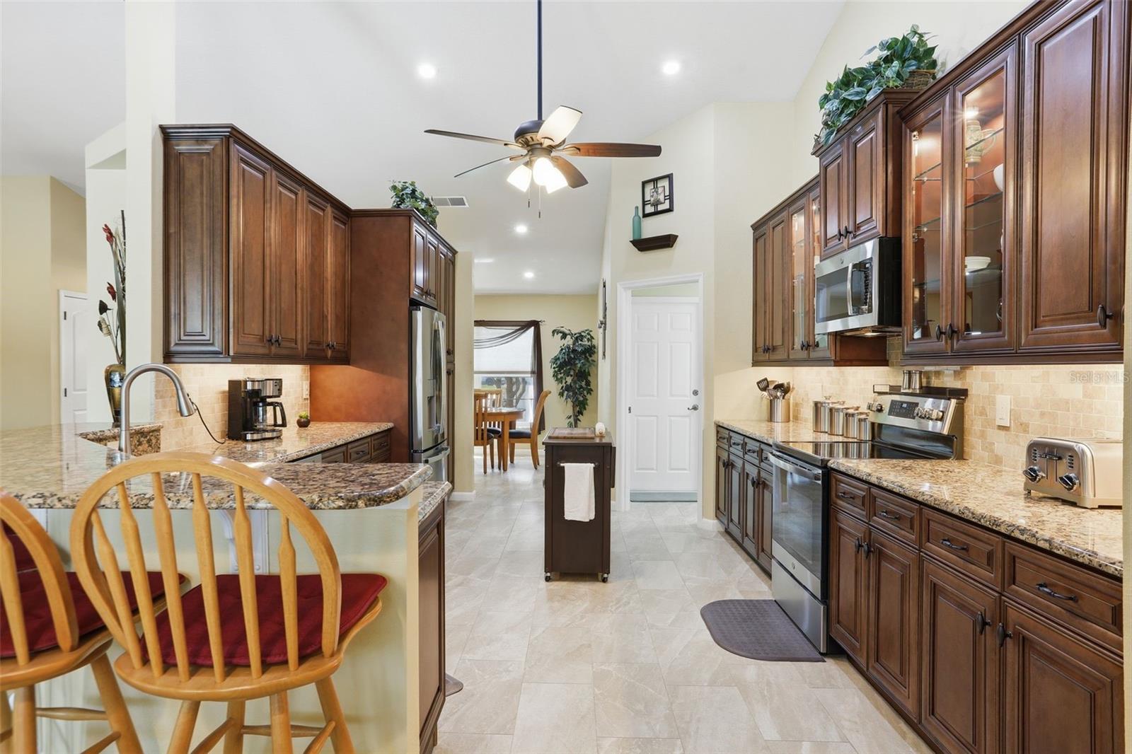 WINDING HOLLOW UNIT 1 - Residential