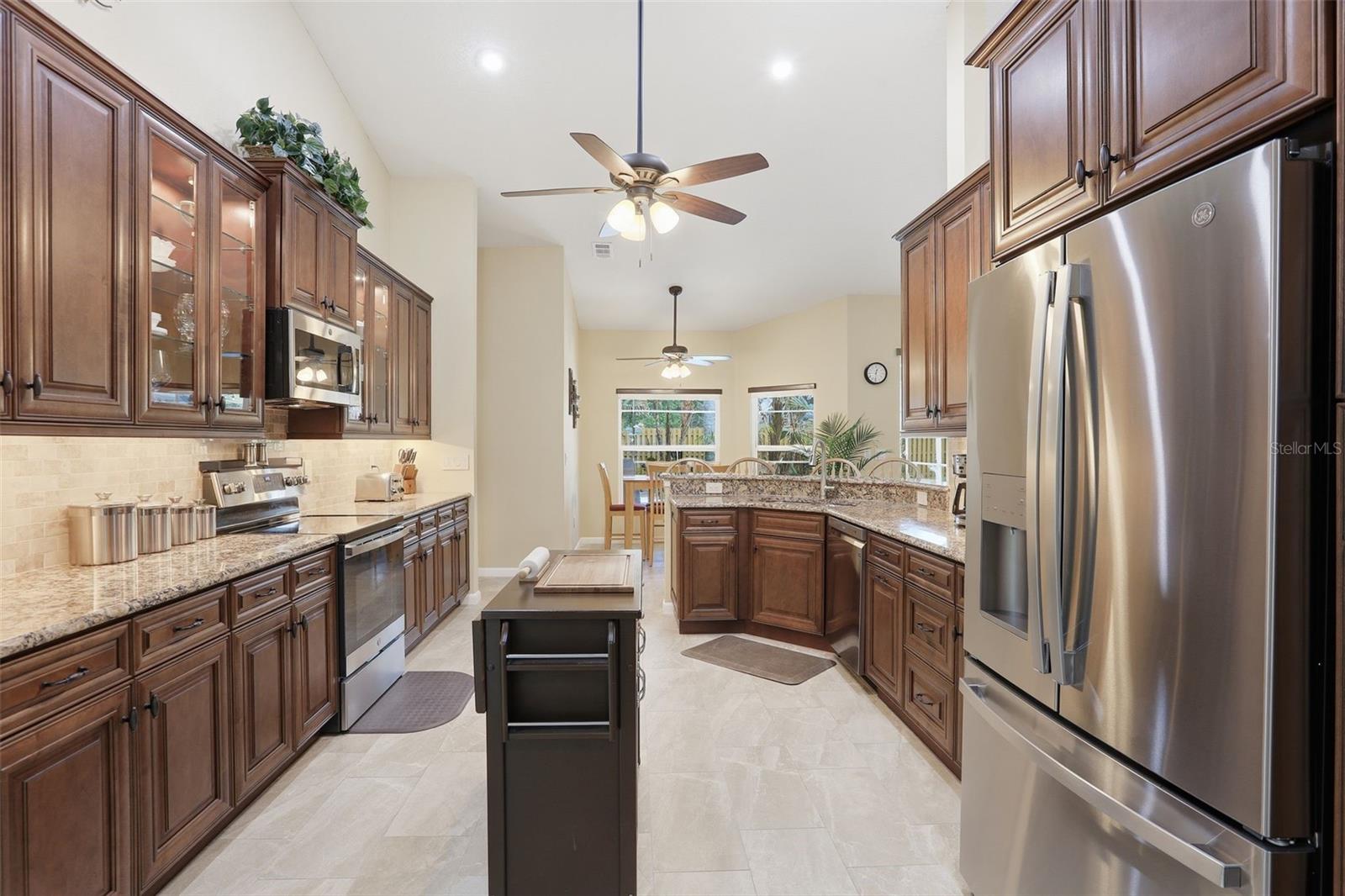 WINDING HOLLOW UNIT 1 - Residential