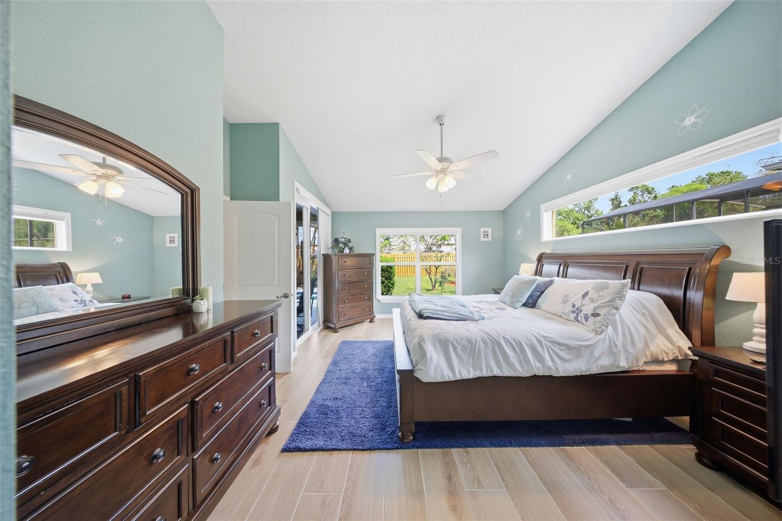 WINDING HOLLOW UNIT 1 - Residential