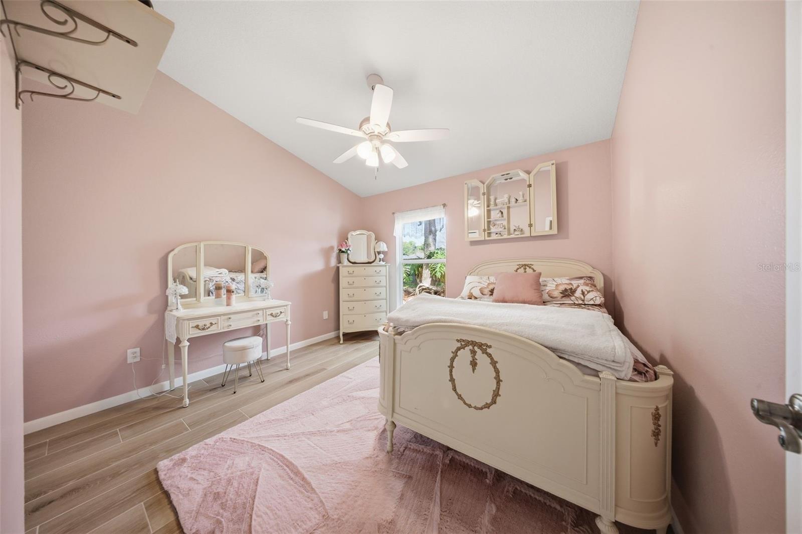 WINDING HOLLOW UNIT 1 - Residential