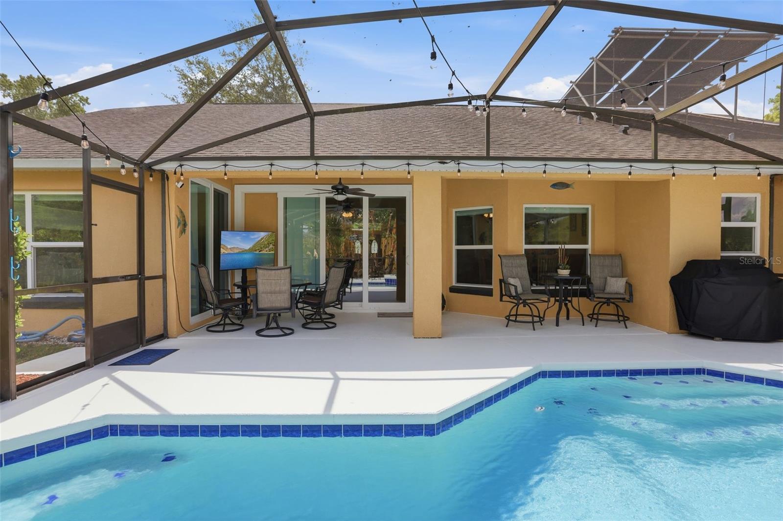 WINDING HOLLOW UNIT 1 - Residential