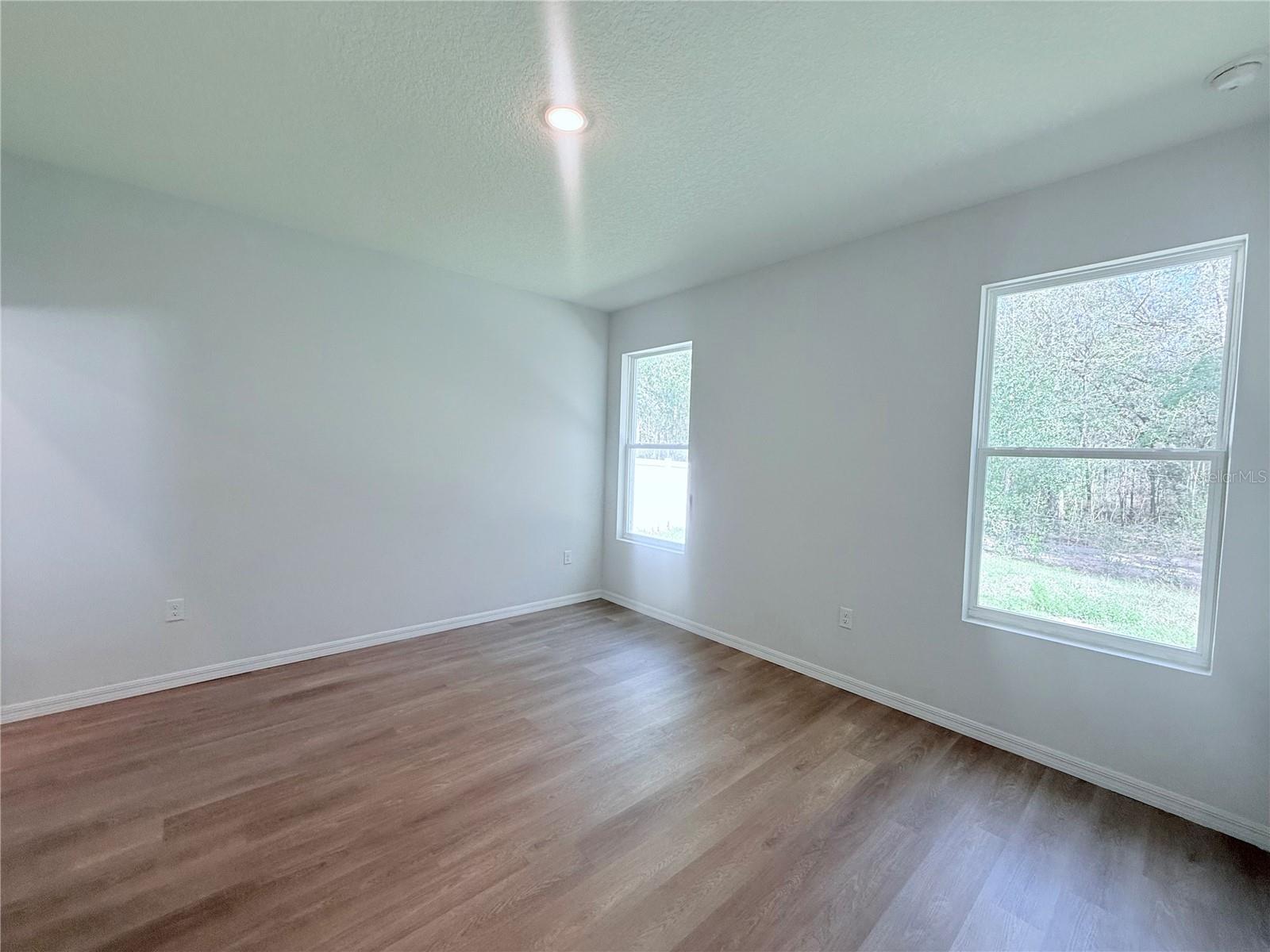 MARION OAKS UN TEN - Residential Lease