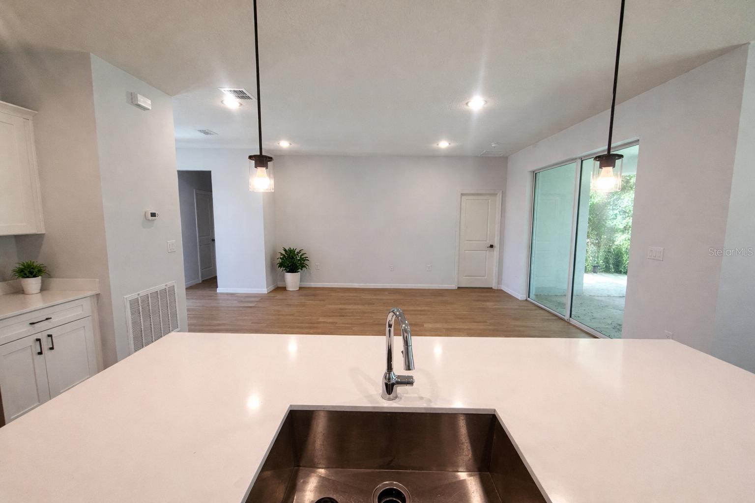 MARION OAKS UN TEN - Residential Lease