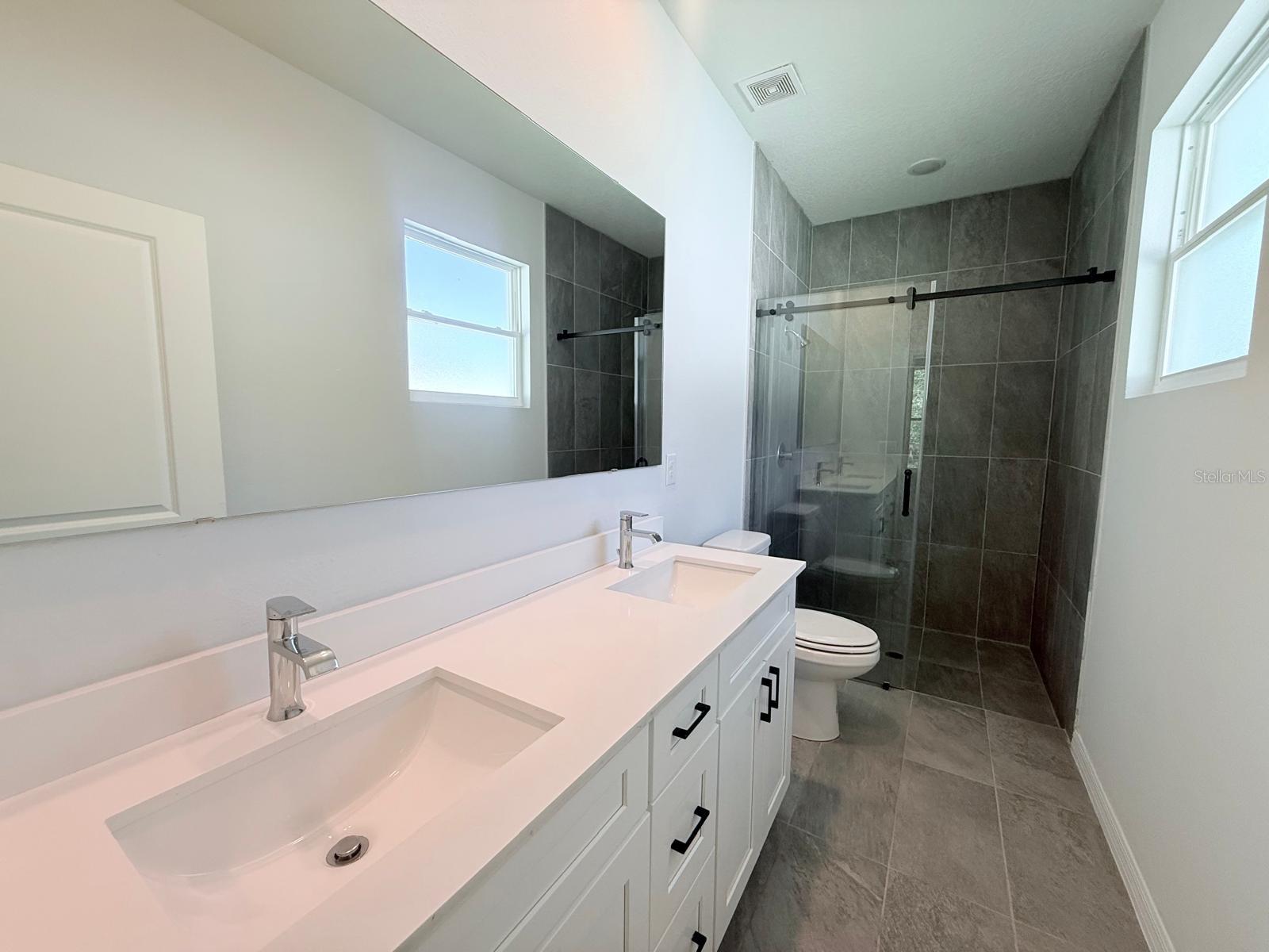 MARION OAKS UN TEN - Residential Lease