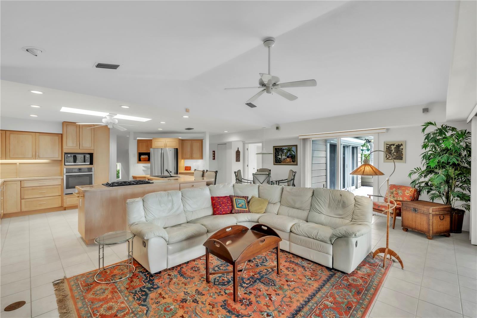 SUNSET COVE - Residential