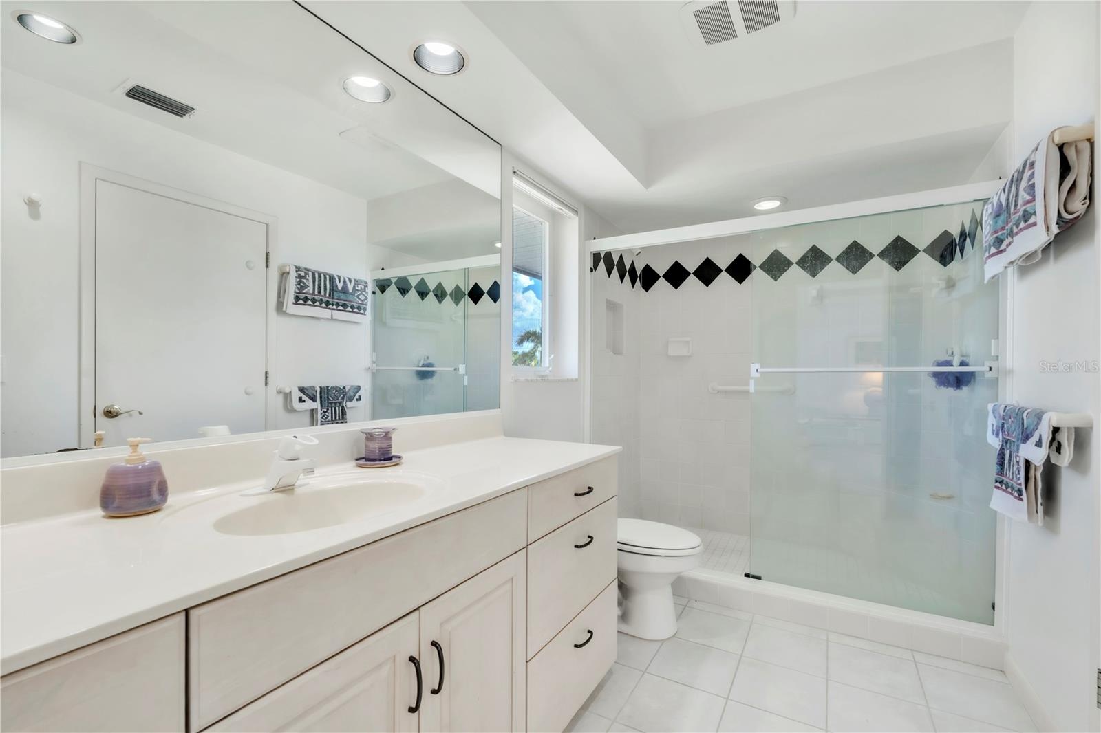 SUNSET COVE - Residential