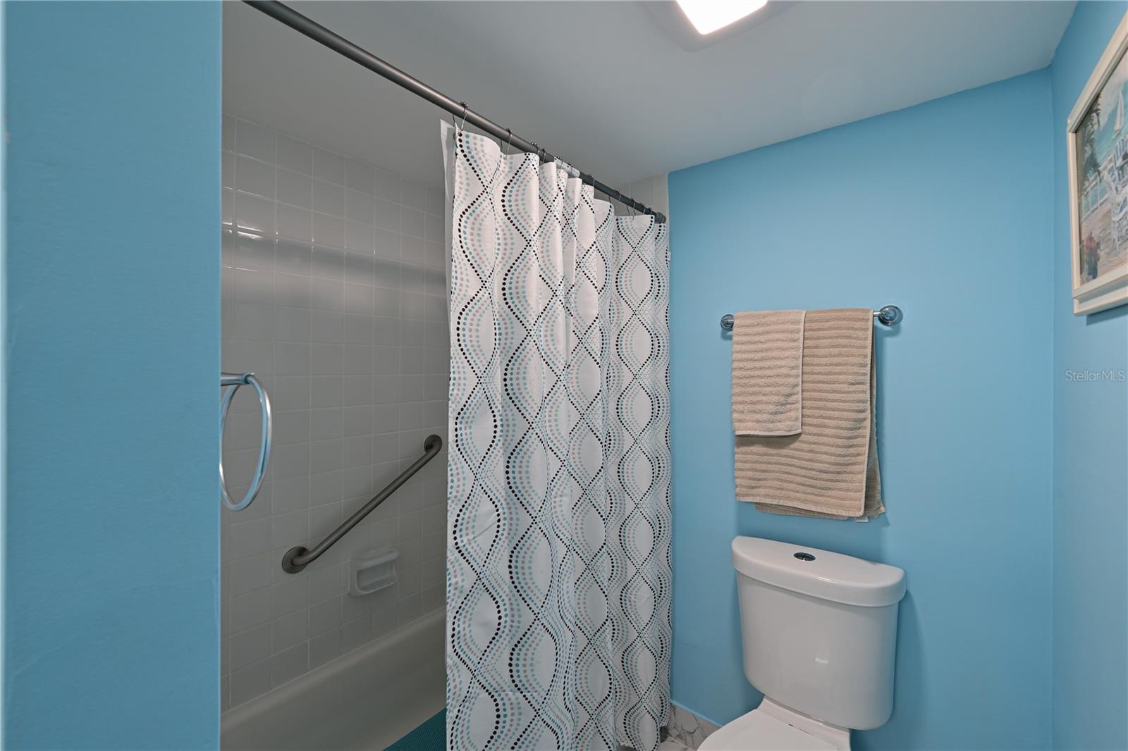 RAINTREE - Residential