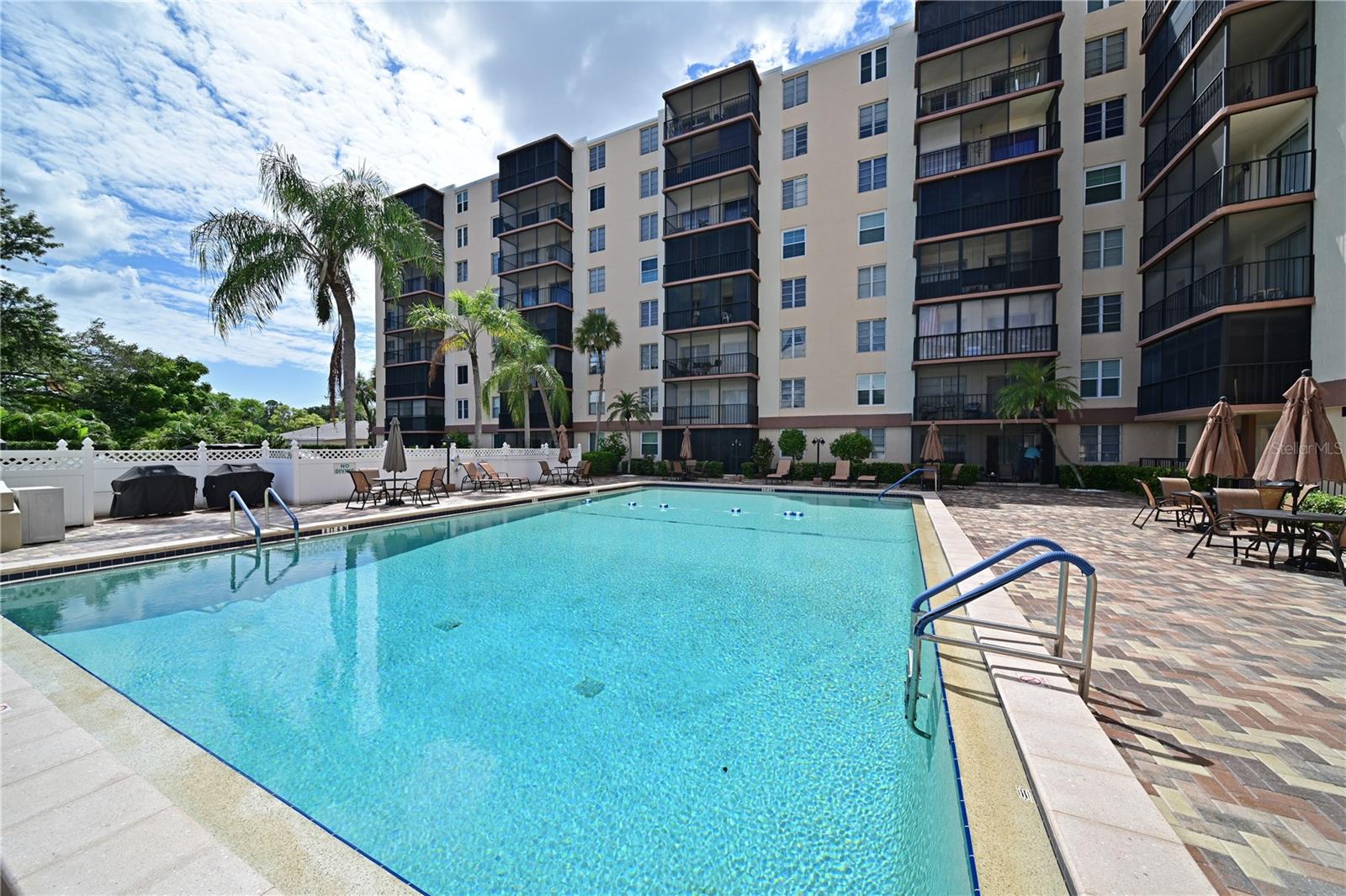 RAINTREE - Residential