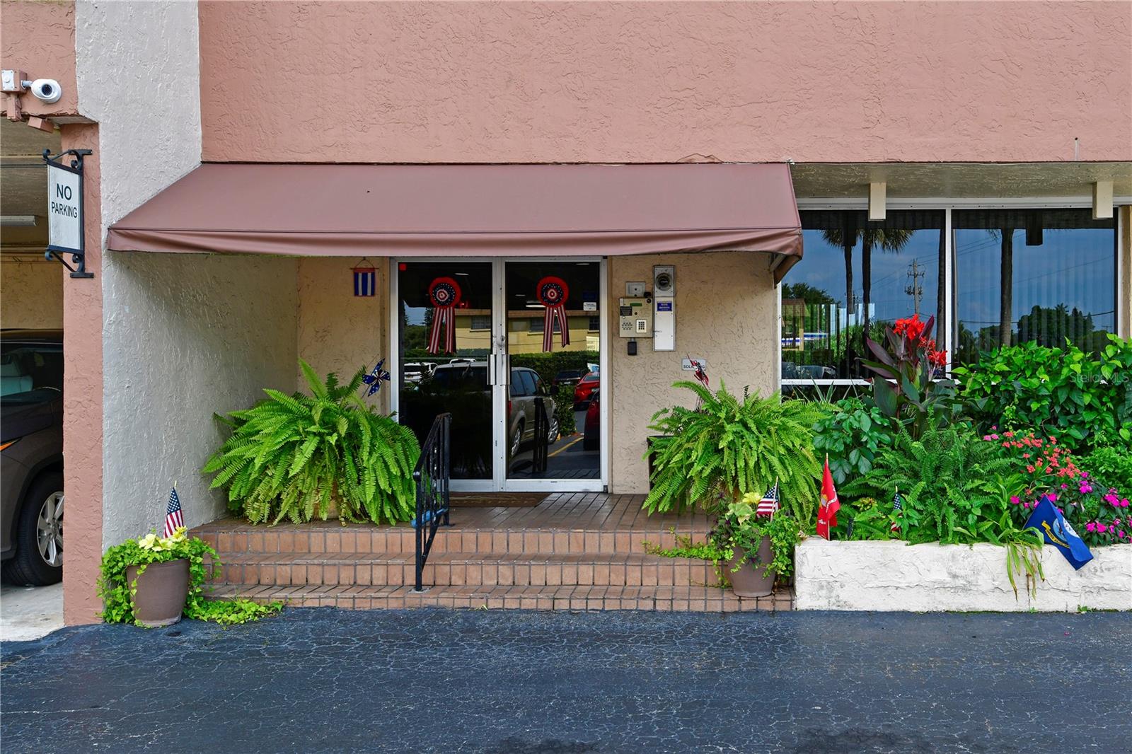 RAINTREE - Residential