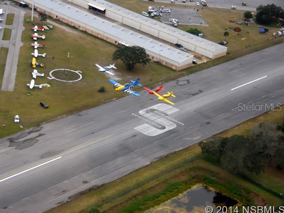 Crosswinds Hangar Condo Spruce Creek - Commercial Sale