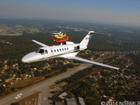 Crosswinds Hangar Condo Spruce Creek - Commercial Sale