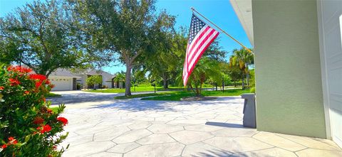 A home in PUNTA GORDA