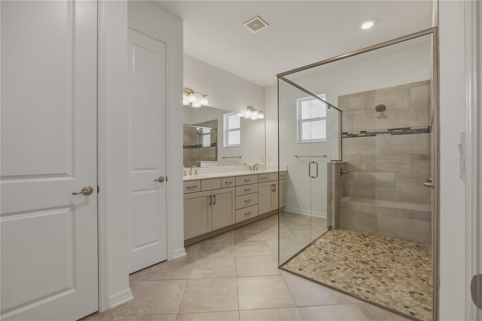 ON TOP OF THE WORLD AVALON PHASE 7 - Residential