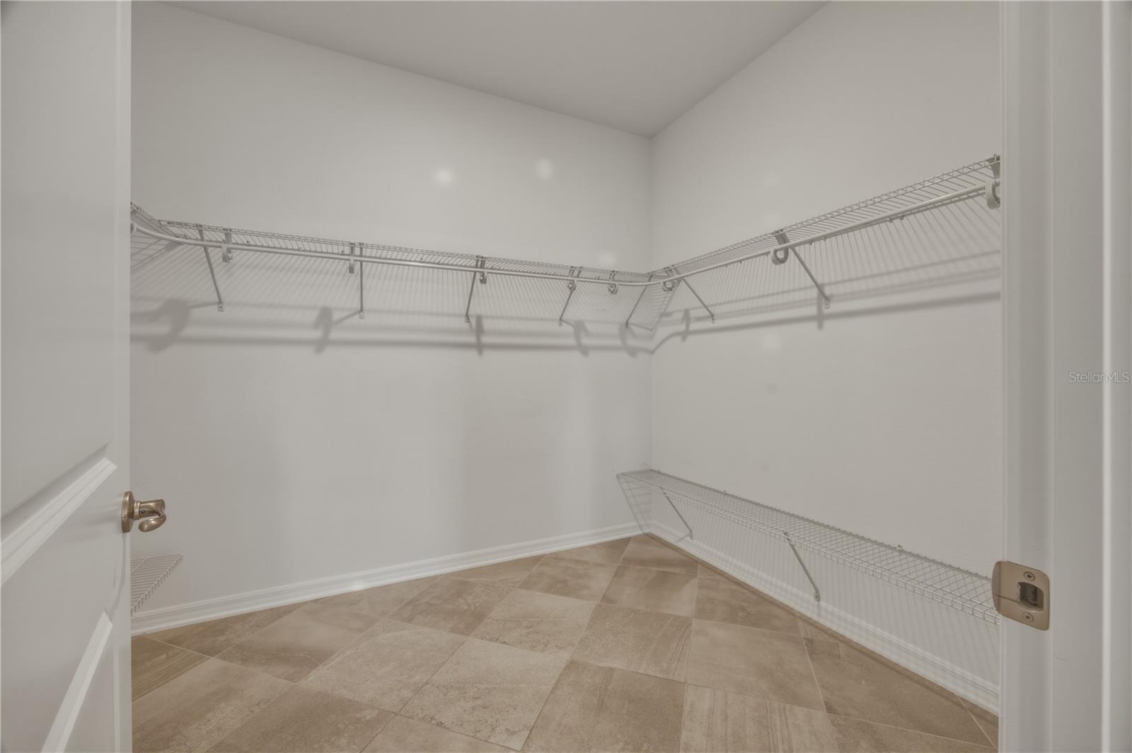 ON TOP OF THE WORLD AVALON PHASE 7 - Residential