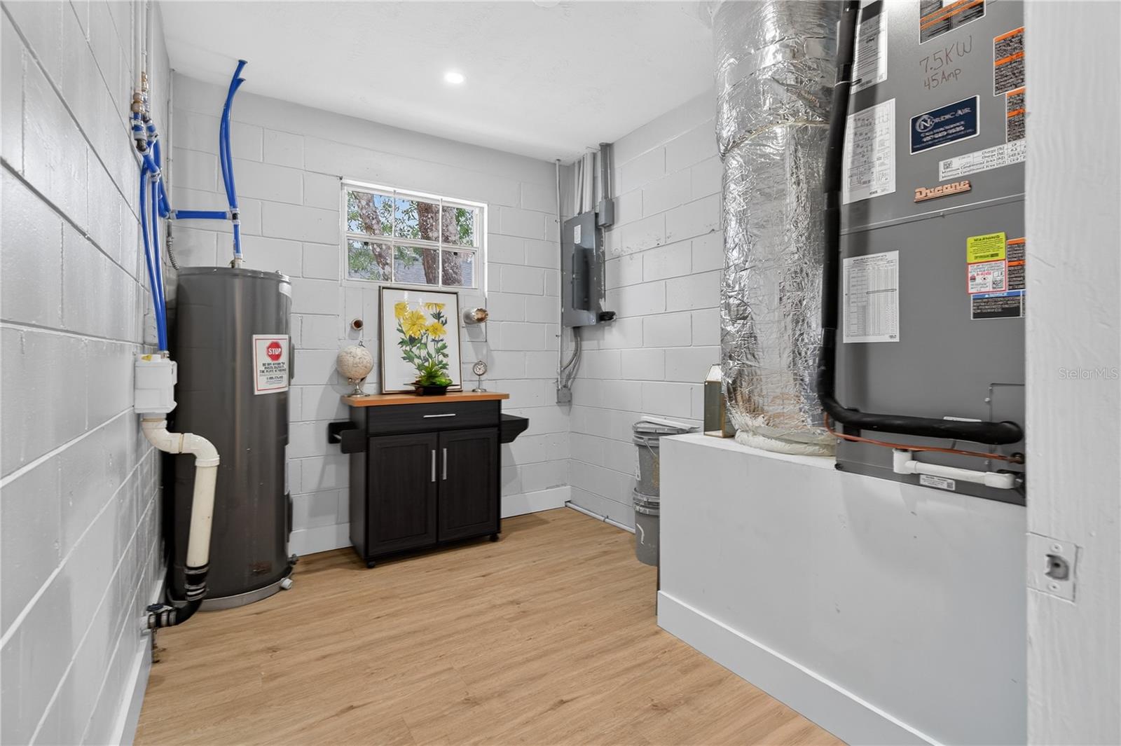 DENNISTONS ORANGE CITY DELAND FARMS - Residential